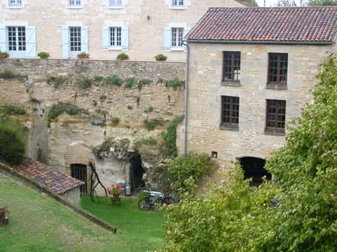 Couvreur Louresse-Rochemenier